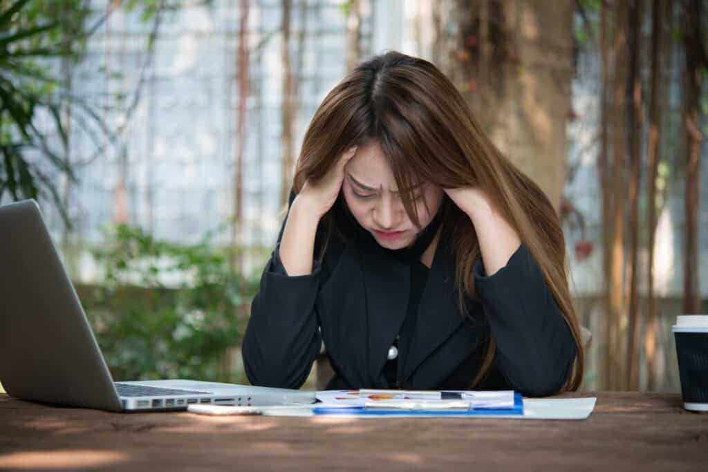 finance-adult-stress-businesswoman-girl 壓力