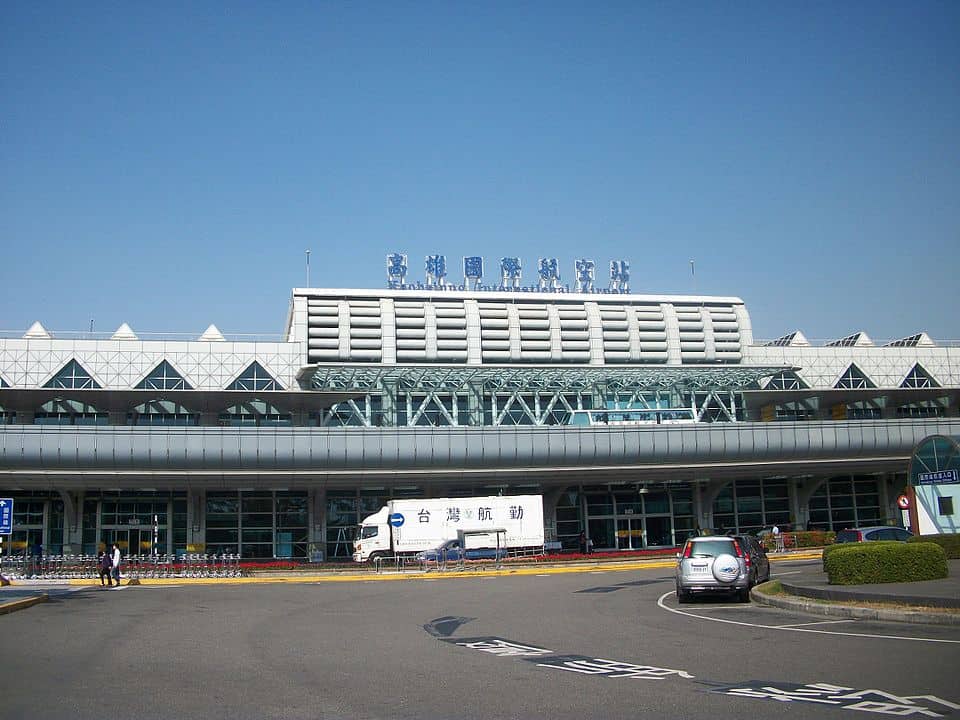高雄國際機場 小港機場旁(明聖街)